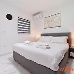 St Paul's 3br - Spectacular Sea Views * セント・ポールズ・ベイ