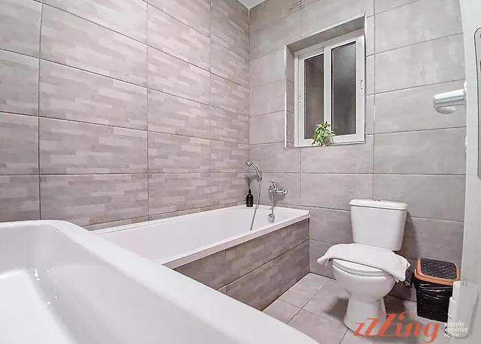 A Stunning With Spectacular Sea Views Daire *